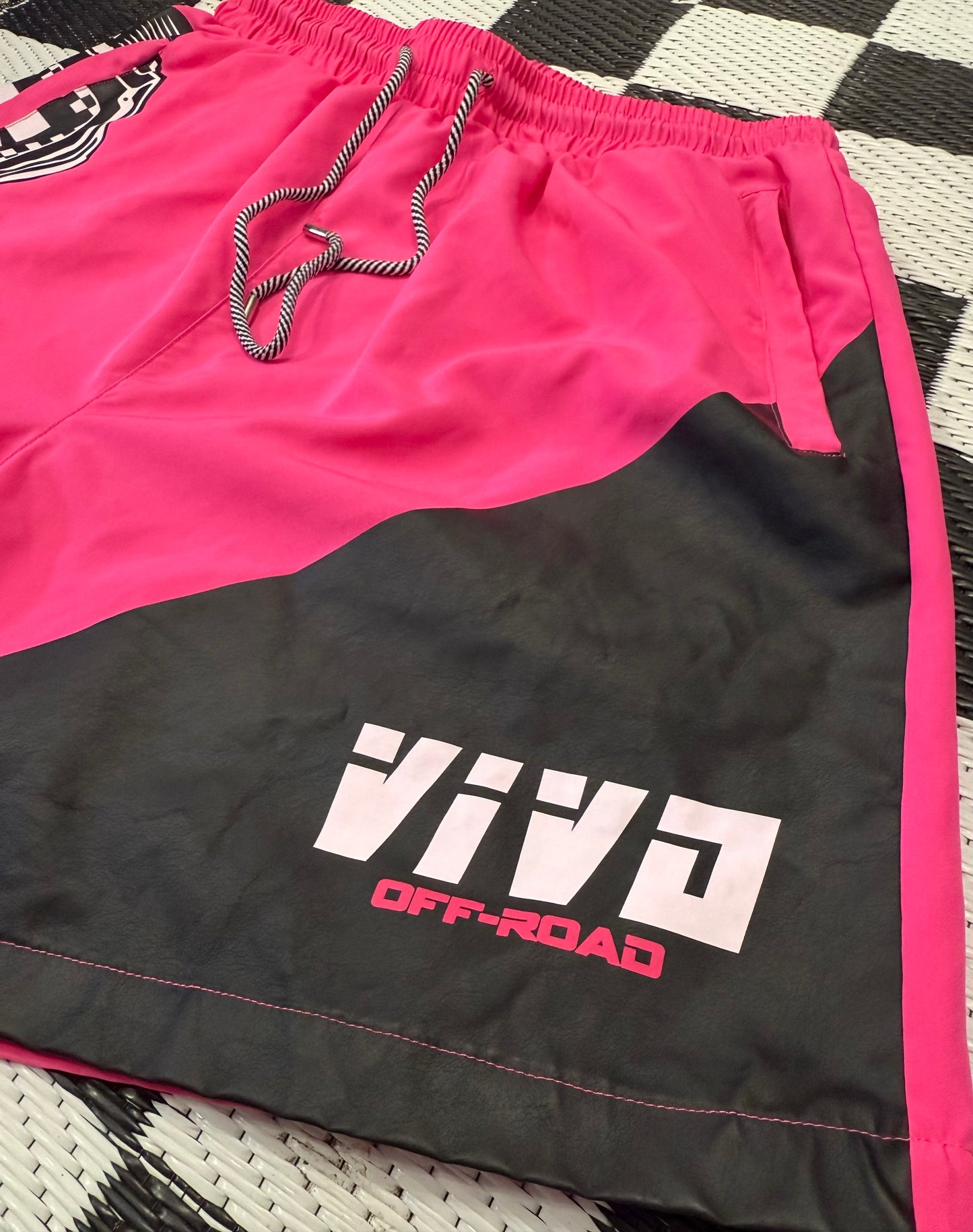 VIVO OFF-ROAD TRUNKS
