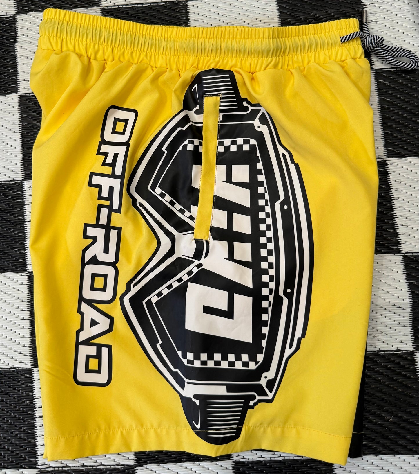 VIVO OFF-ROAD TRUNKS