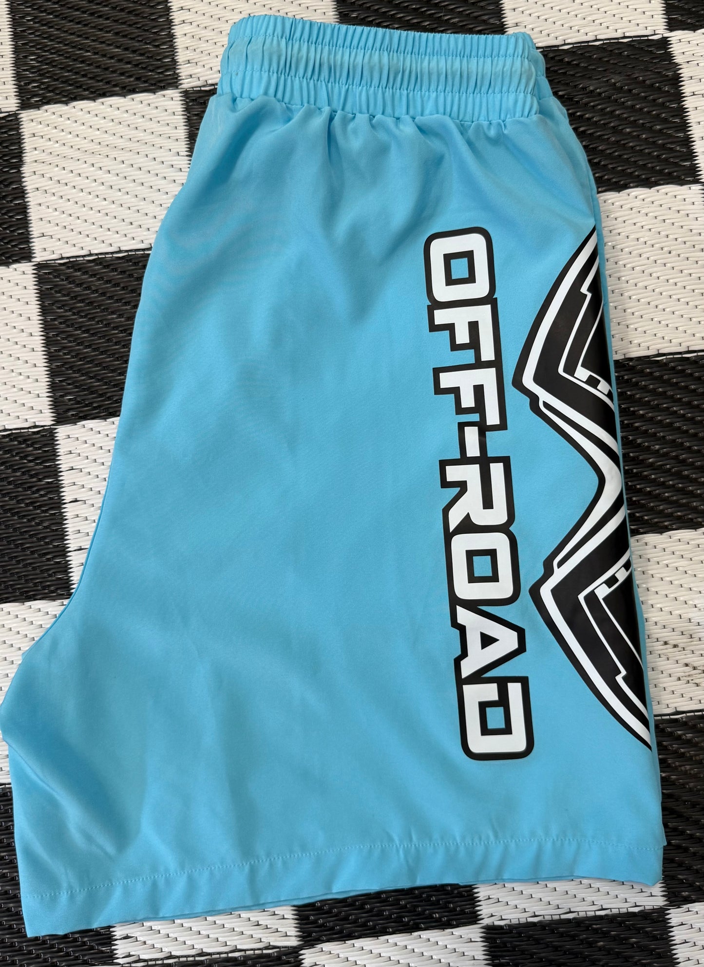 VIVO OFF-ROAD TRUNKS